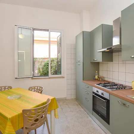 3 Bedroom Stunning In Marina di Ragusa